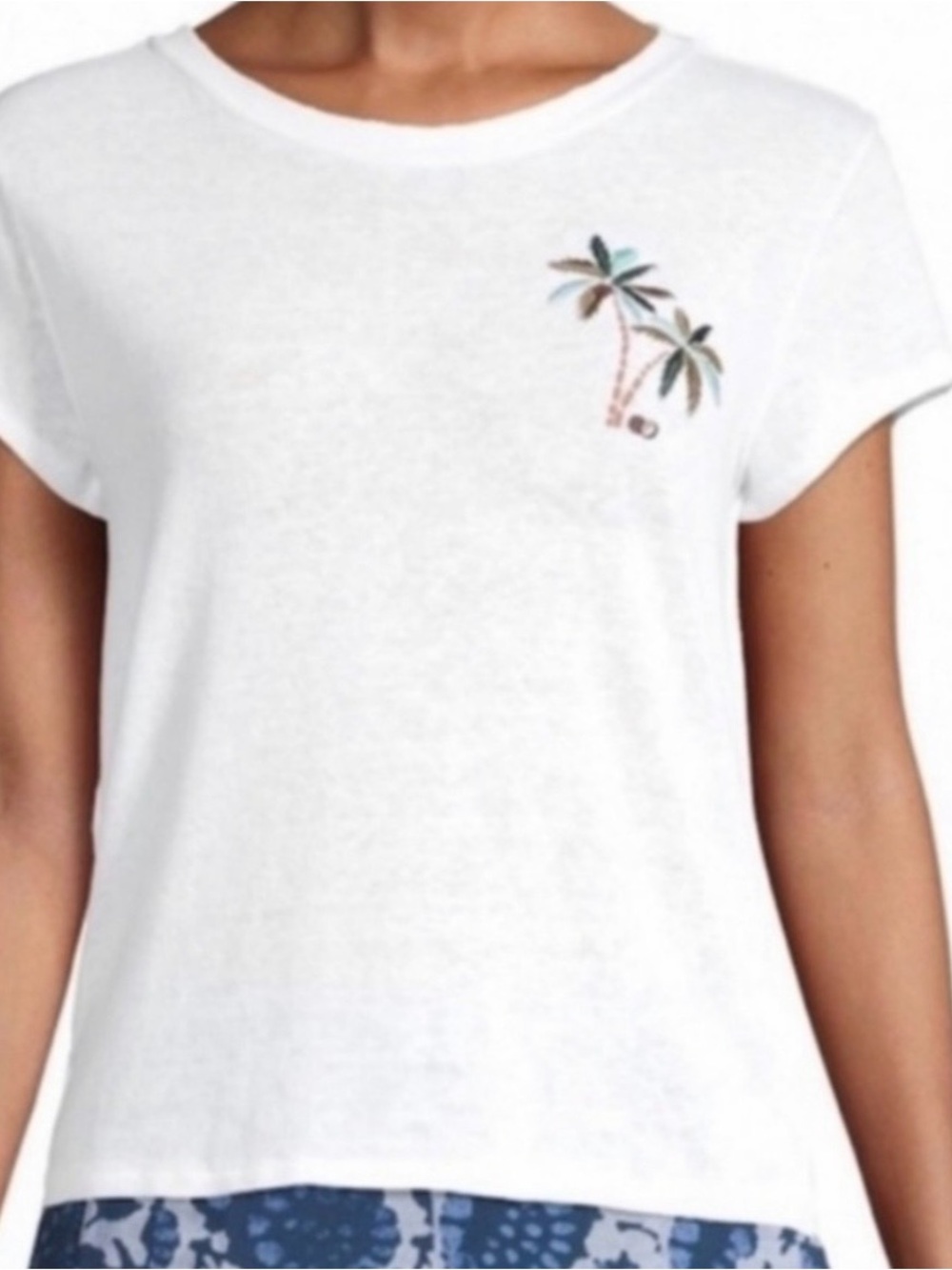 We The Free women’s  White Palm Embroidered Tee. Sz. Large,